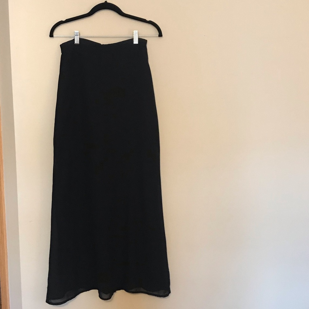 Long black skirt